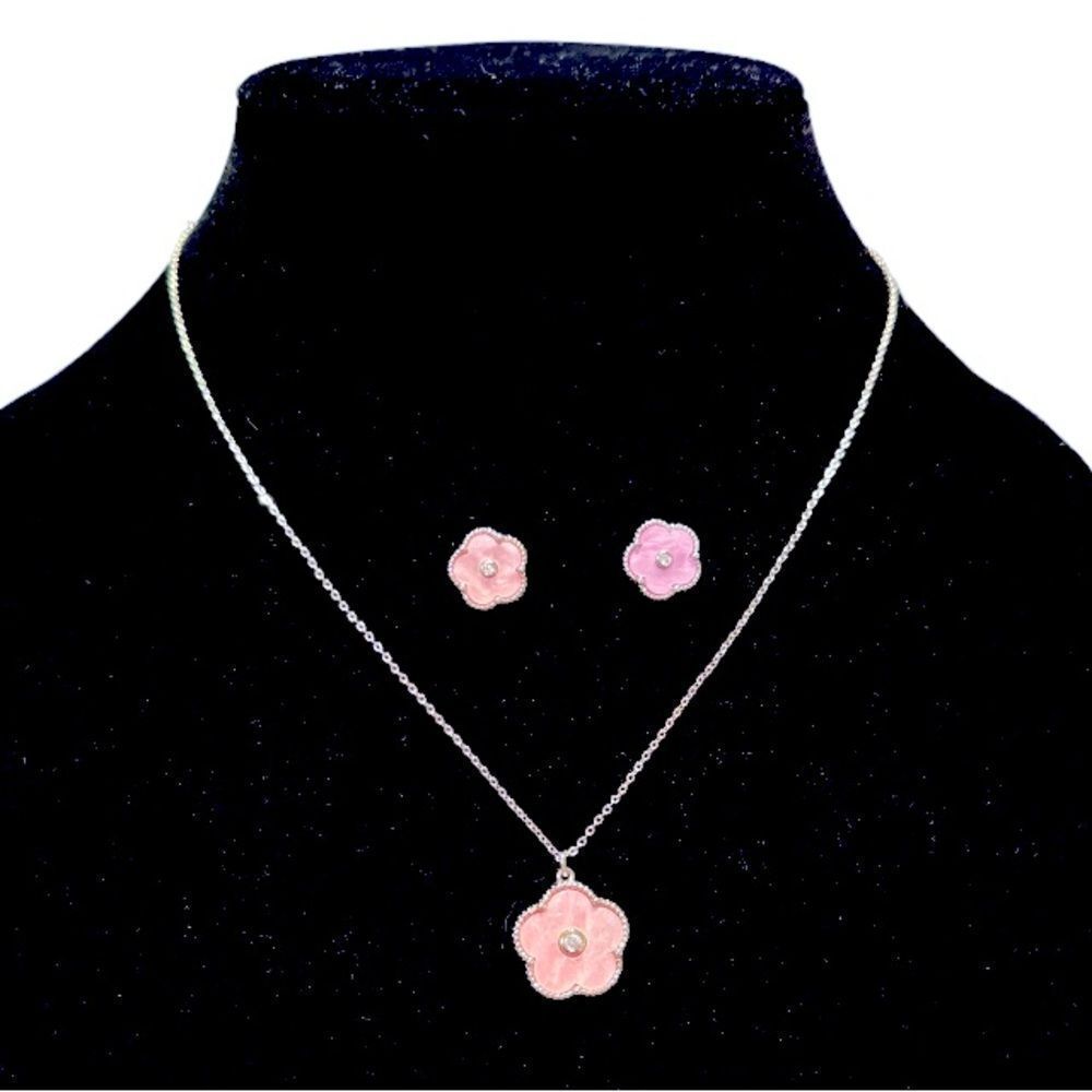 LUCKY CLOVER SILVER RHODIUM PLATED EARRINGS NECKLACE SET PURPLE MOTHER OF PEARL